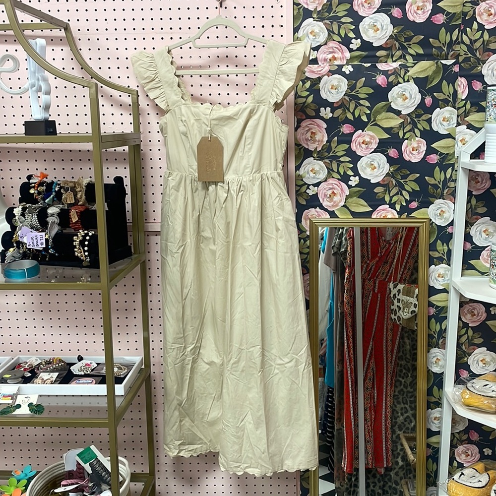 Listicle Cream Scalloped Dress
